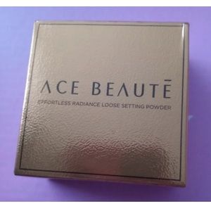 ACE BEAUTE: effortless radiance, loose setting powder